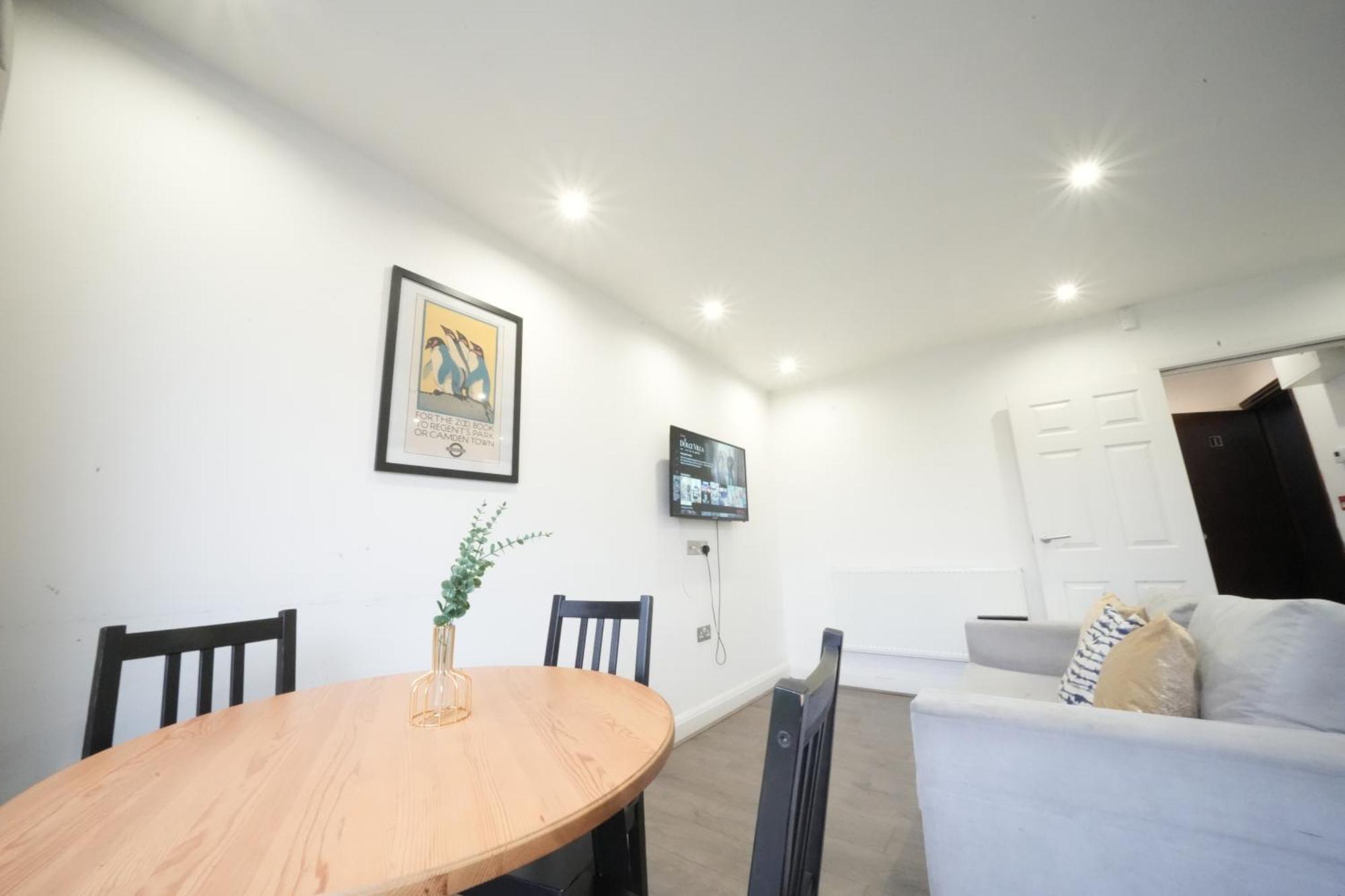 Hatton Apartments Heathrow Airport- Free Parking-Free Underground To And From Heathrow Airport Hatton Cross See Picture-See London Fast Hatton Cross To Central London 30Min Zewnętrze zdjęcie